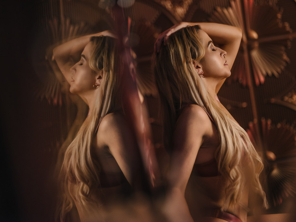 luxury boudoir studio set with model