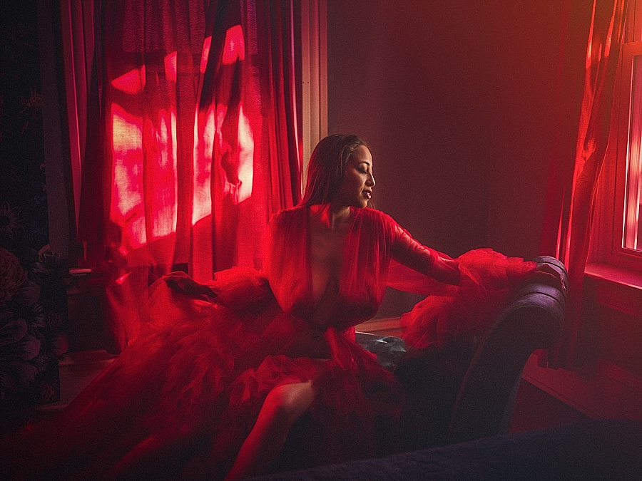 st louis boudoir photography studio dark room 0004