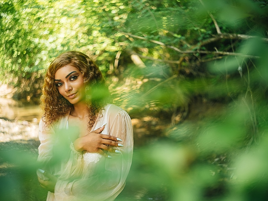 beautiful creek boudoir photos session 0008
